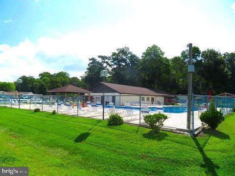 346 Pine Cone Dr, Berlin, MD 21811 photo 11