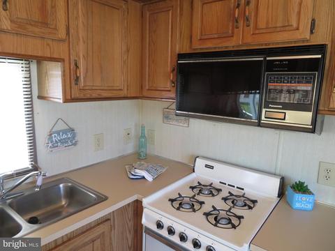 346 Pine Cone Dr, Berlin, MD 21811 photo 16