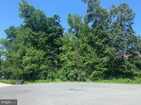 1404 N Chase St, Berlin, MD 21811