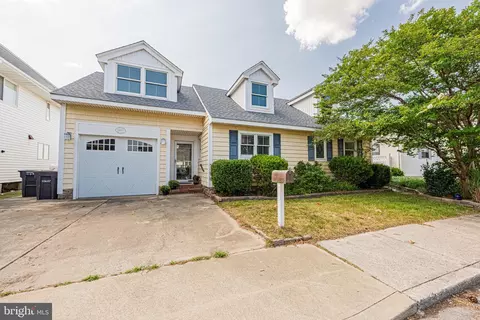 10607 Point Lookout Rd, Ocean City, MD 21842