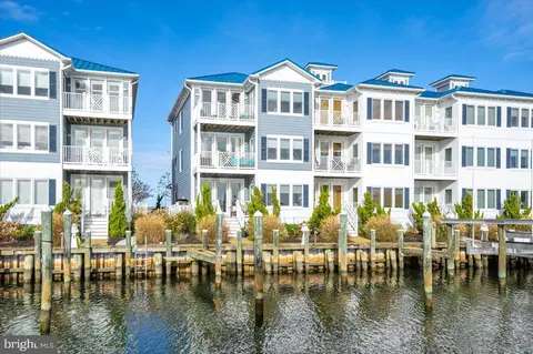 13000 Marina View Ln #10, Ocean City, MD 21842