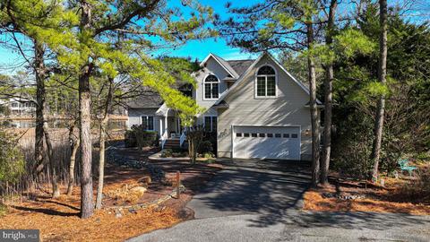 27 Morning Mist Dr, Berlin, MD 21811