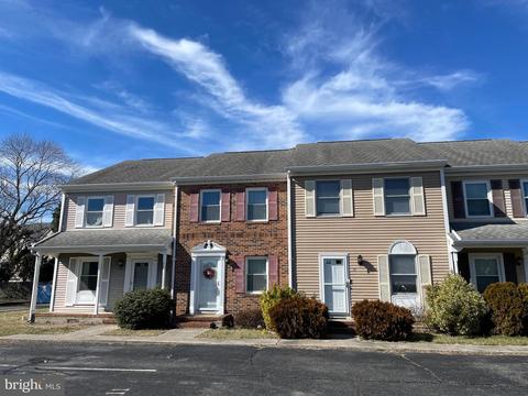 13 Franklin Sq #B13, Berlin, MD 21811