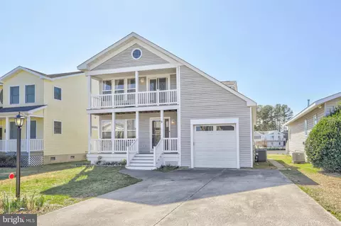 9 Riverside Ct, Berlin, MD 21811