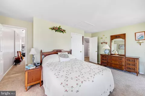 9 Riverside Ct, Berlin, MD 21811 photo 5
