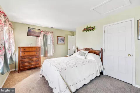 9 Riverside Ct, Berlin, MD 21811 photo 4