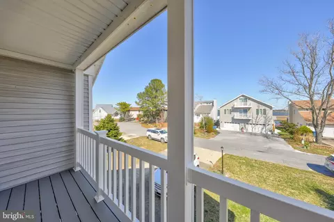 9 Riverside Ct, Berlin, MD 21811 photo 8