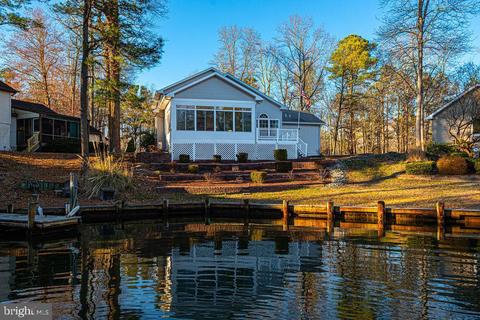 2 Tiller Ln, Berlin, MD 21811