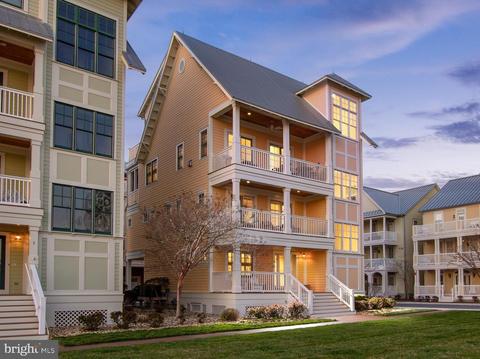 1 Pier Walk Mews, Ocean City, MD 21842