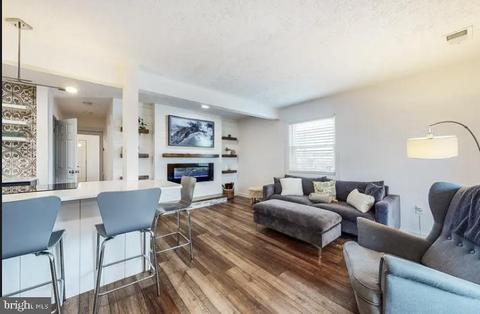 13 43rd St #4, Ocean City, MD 21842