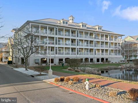 1 Fountain Dr E #4B, Ocean City, MD 21842