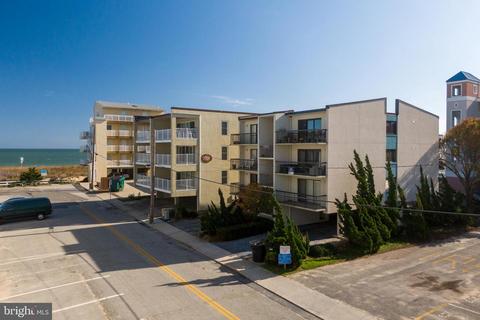 9 80th St #101, Ocean City, MD 21842