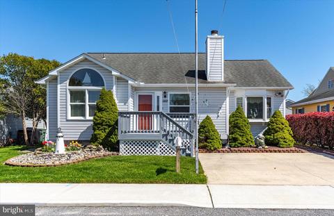 14012 Sea Captain Rd, Ocean City, MD 21842