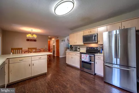 9 White Cap Ln, Berlin, MD 21811 photo 4