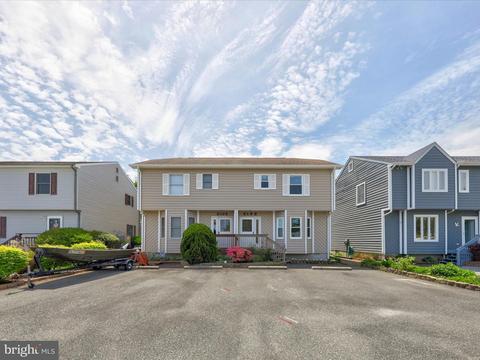 319 S Bay Dr #B, Ocean City, MD 21842