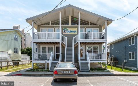 13 78th St #1W, Ocean City, MD 21842