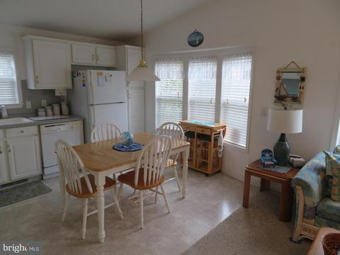 382 Seahawk Ln, Berlin, MD 21811 photo 16