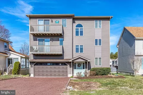 47 Moonshell Dr, Berlin, MD 21811