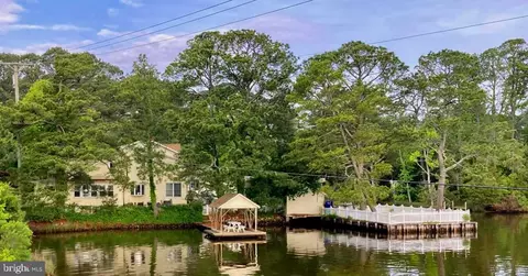 12217 Ocean Gtwy, Ocean City, MD 21842
