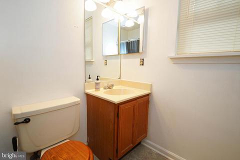 140 Sandyhook Rd, Berlin, MD 21811 photo 32