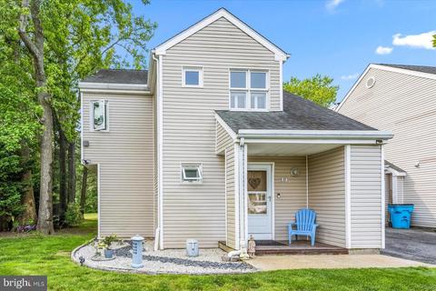 11602 Masters Ln #117, Berlin, MD 21811