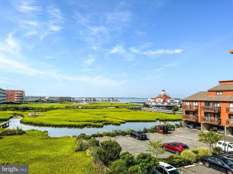 111 58th St #17, Ocean City, MD 21842