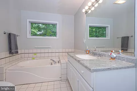 41 Duck Cove Cir, Berlin, MD 21811 photo 34
