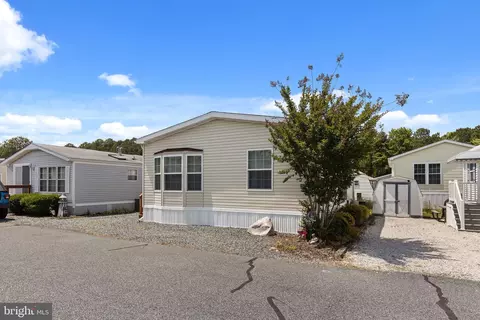 402 Snowbird Ct, Berlin, MD 21811 photo 9