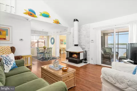 9 Waters Edge Ct, Berlin, MD 21811 photo 3