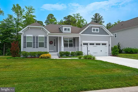 11872 Man O War Ln, Berlin, MD 21811