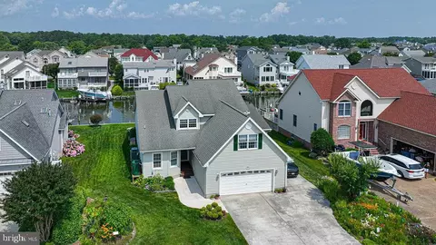 11 Alton Pt, Berlin, MD 21811