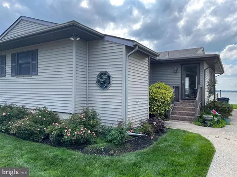 90 Lookout Pt, Berlin, MD 21811 photo 2