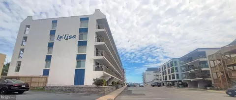 10 143rd St #207, Ocean City, MD 21842