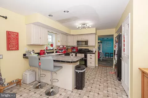 9308 Carey Rd, Berlin, MD 21811 photo 6
