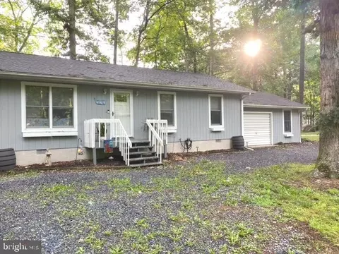 36 Bramblewood Dr, Berlin, MD 21811