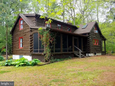 9508 Cropper Island Rd, Newark, MD 21841