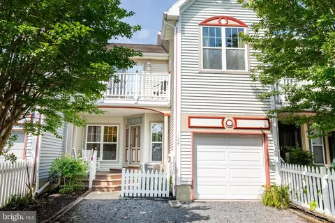 1004 Baybreeze Ln, Berlin, MD 21811