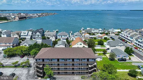 204 33rd Street #308 B, Ocean City, MD 21842