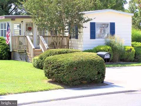 113 S Ocean Dr, Ocean City, MD 21842