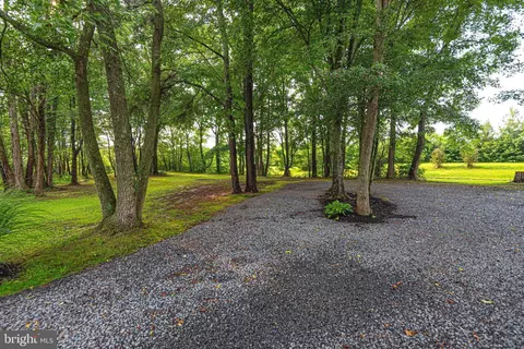 8701 Logtown Rd, Berlin, MD 21811 photo 5