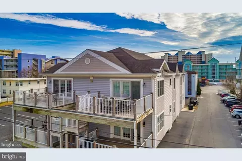 17 63rd St #201, Ocean City, MD 21842