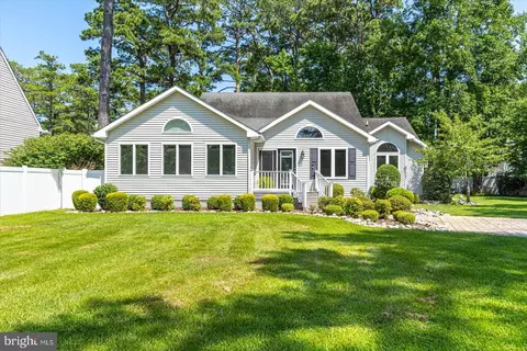 10150 Waterview Dr, Ocean City, MD 21842