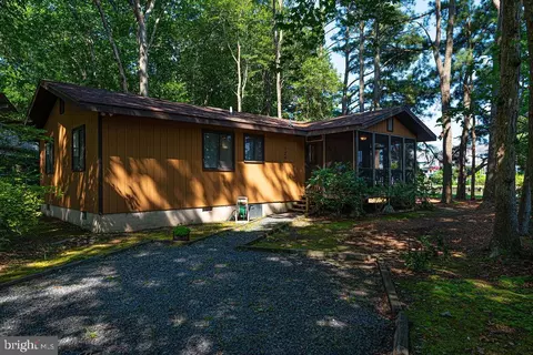 124 Watertown Rd, Berlin, MD 21811 photo 8