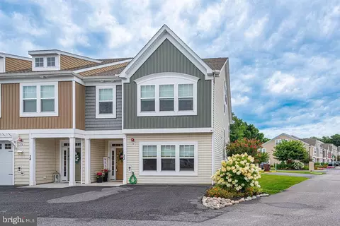 9801 Mooring View Ln #33, Ocean City, MD 21842