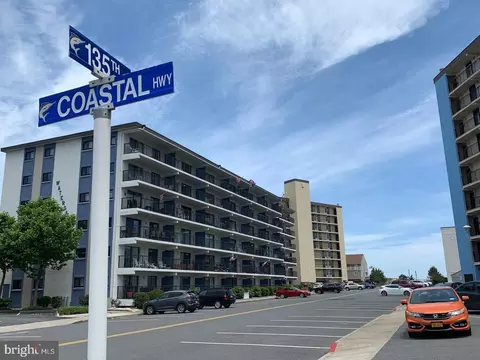 10 135th St #202, Ocean City, MD 21842