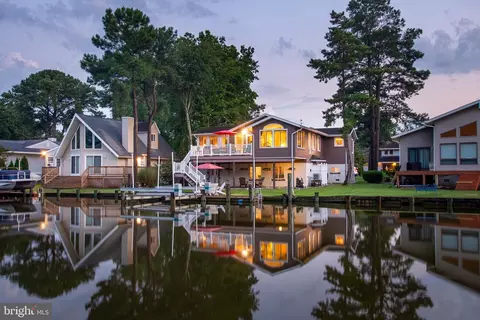 9 Carriage Ln, Ocean Pines, MD 21811