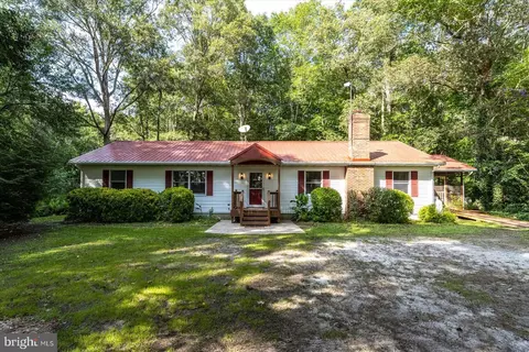 6717 Ayres Ln Rd, Snow Hill, MD 21863