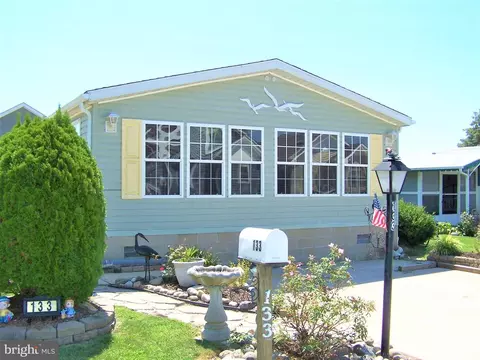 133 Sea Breeze Dr, Ocean City, MD 21842