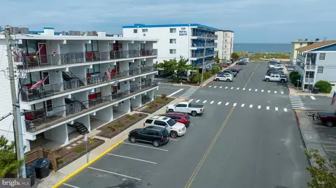 10 126th St #101, Ocean City, MD 21842