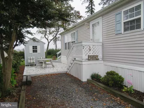 7 Deep Sea Dr, Berlin, MD 21811 photo 2